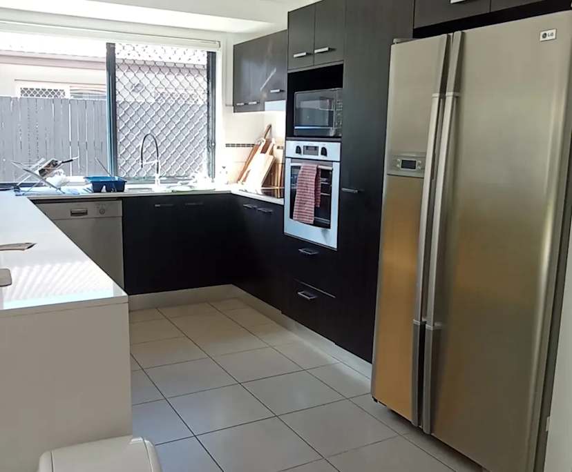 $300, Share-house, 4 bathrooms, Ormeau QLD 4208