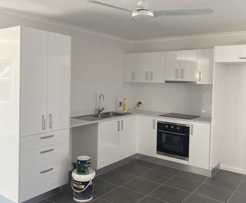 Room in a share house