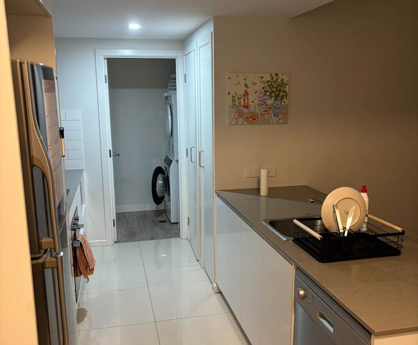 $300, Flatshare, 2 bathrooms, Lutwyche QLD 4030