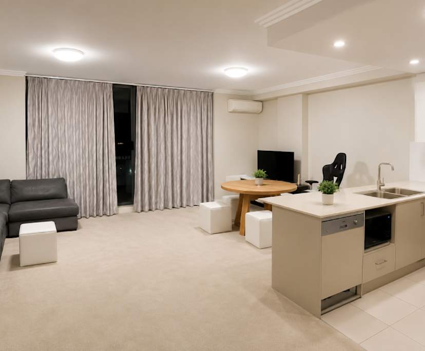Furnished room in a flatshare
