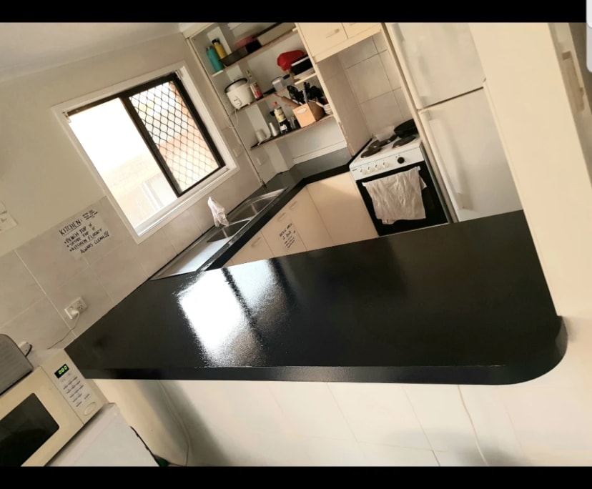 $250, Flatshare, 3 bathrooms, Surfers Paradise QLD 4217