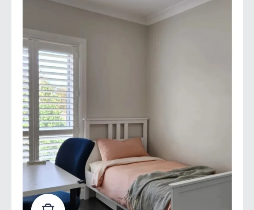 Furnished room in a share house