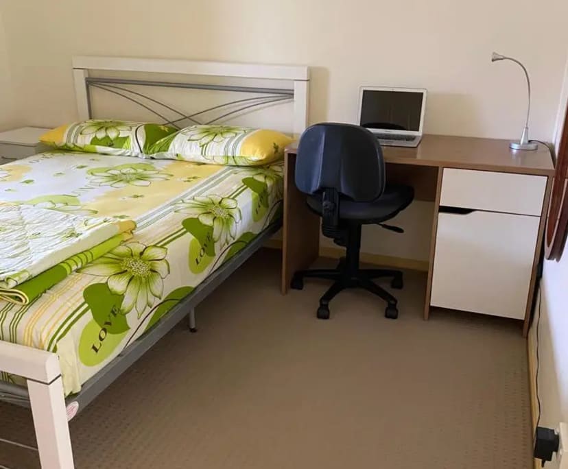 Furnished room in a share house