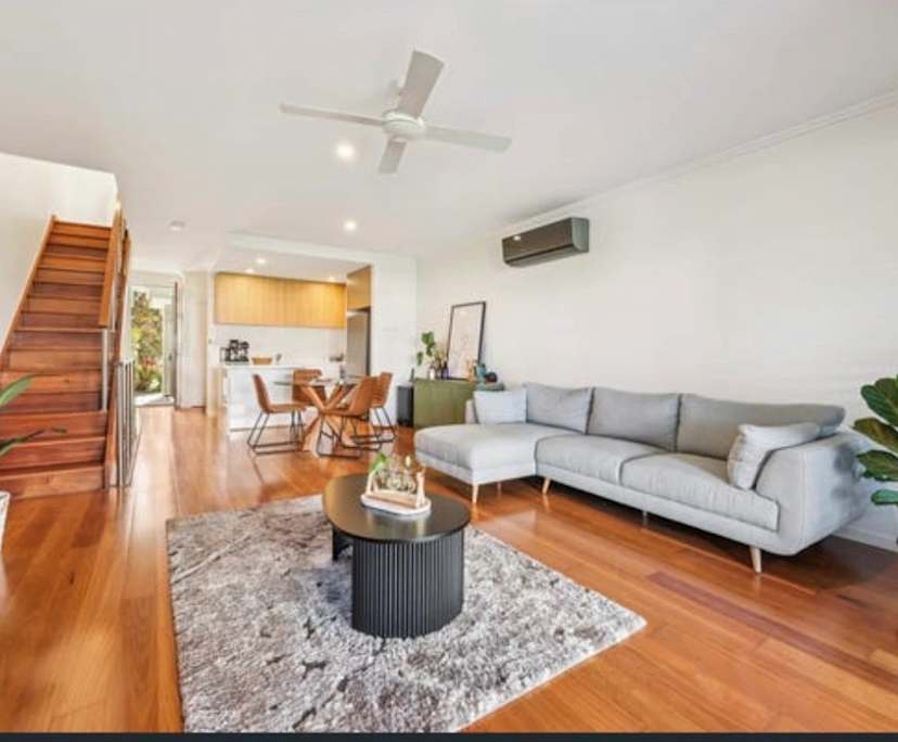 Unfurnished room in a share house