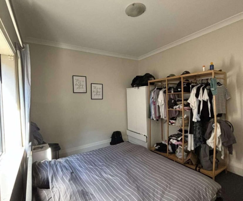 Room with ensuite in a flatshare