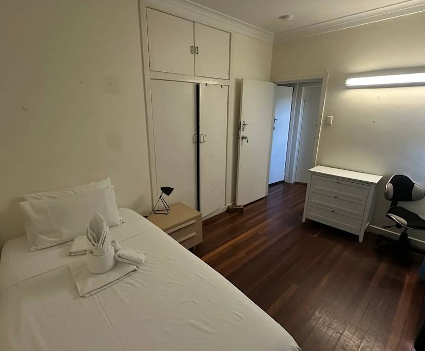 $290, Flatshare, 3 bathrooms, Toowong QLD 4066