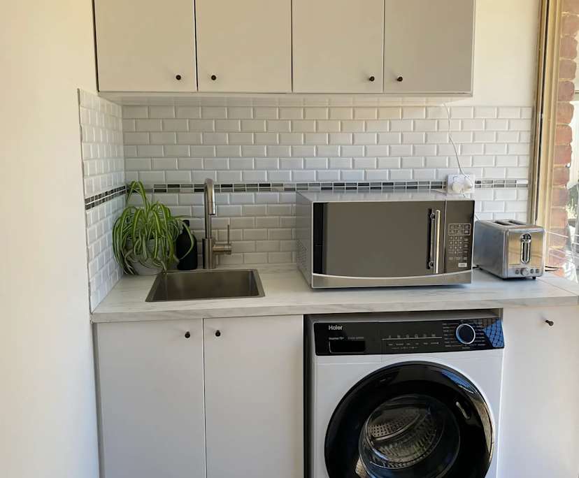 $220, Share-house, 4 bathrooms, Stratton WA 6056