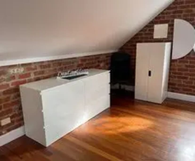 $350, Student-accommodation, 1 bathroom, Coburg North VIC 3058