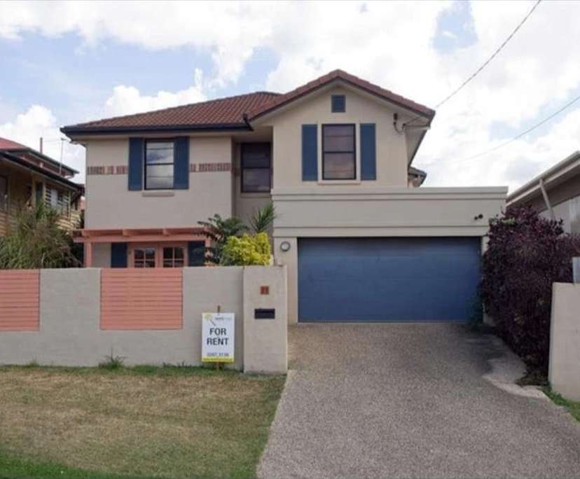 Unfurnished room in a share house