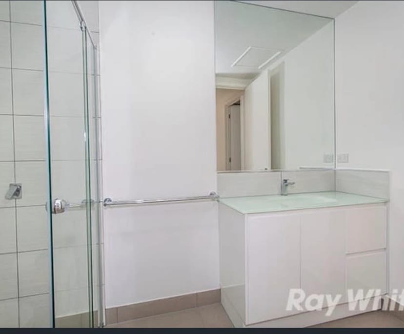 $264, Share-house, 3 bathrooms, Burwood VIC 3125