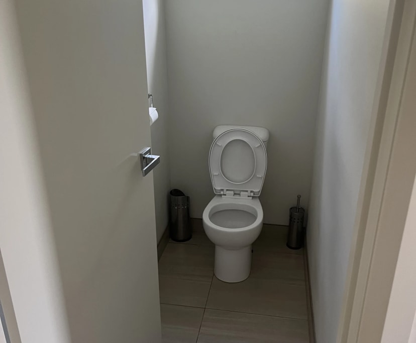 $300, Share-house, 4 bathrooms, Tarneit VIC 3029