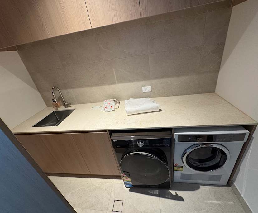 $670-700, Flatshare, 2 rooms, Broadbeach QLD 4218, Broadbeach QLD 4218