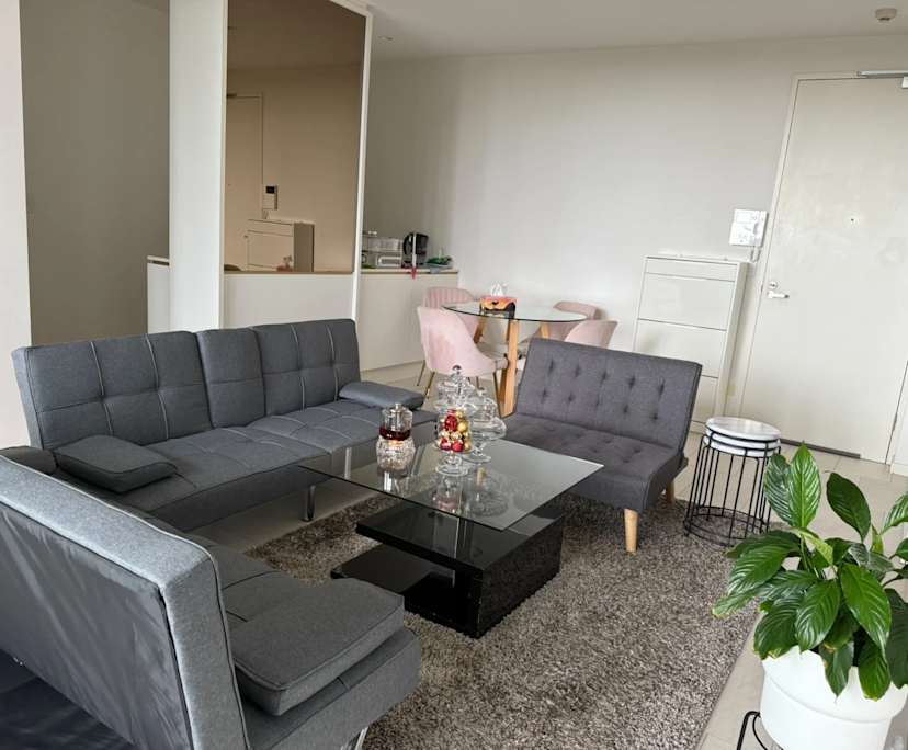 Furnished room with own bathroom