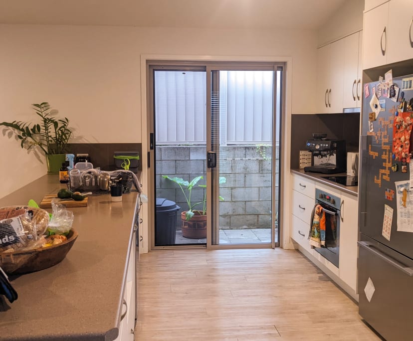 Room for Rent in Byron Bay, NSW 350, Flexible wit...