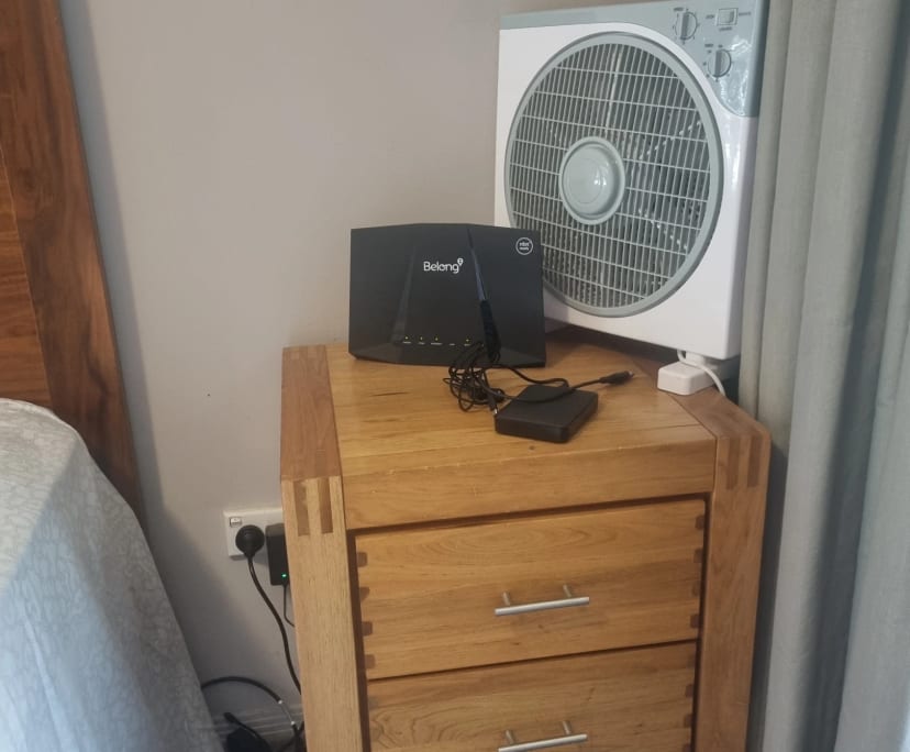 Furnished room in a flatshare