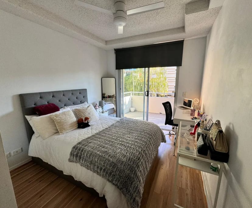 Furnished room with own bathroom
