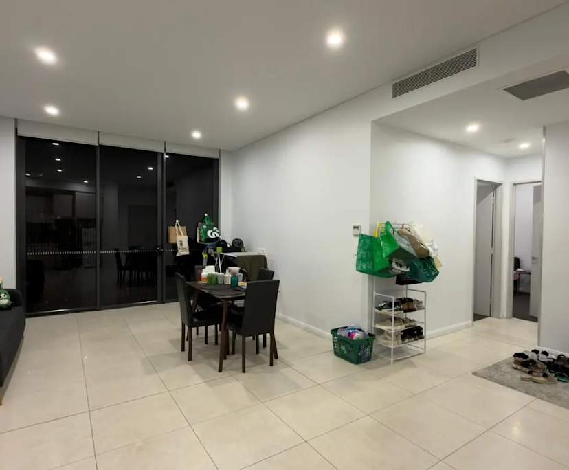 $330, Flatshare, 2 bathrooms, Mascot NSW 2020