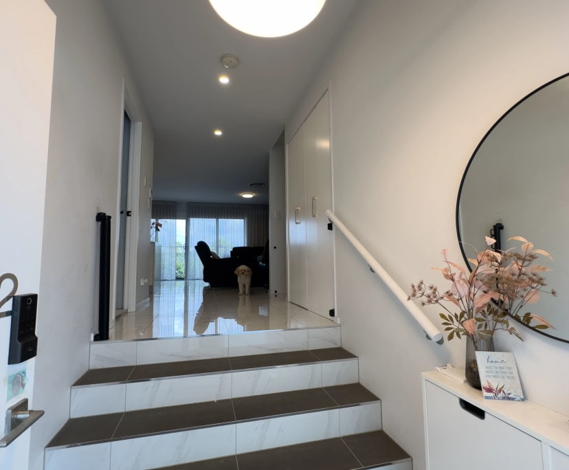 $350, Share-house, 4 bathrooms, Carrara QLD 4211