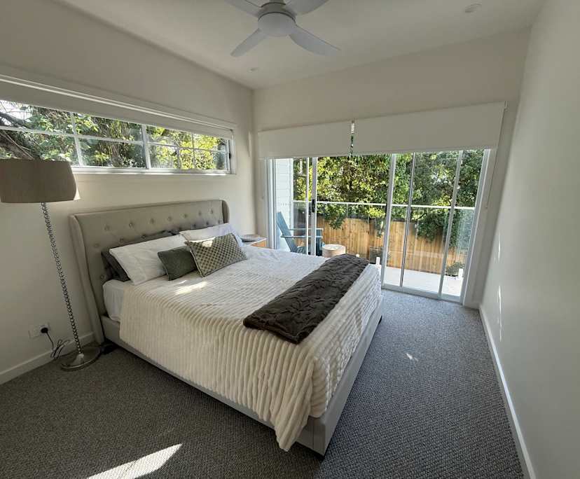 Furnished room with own bathroom