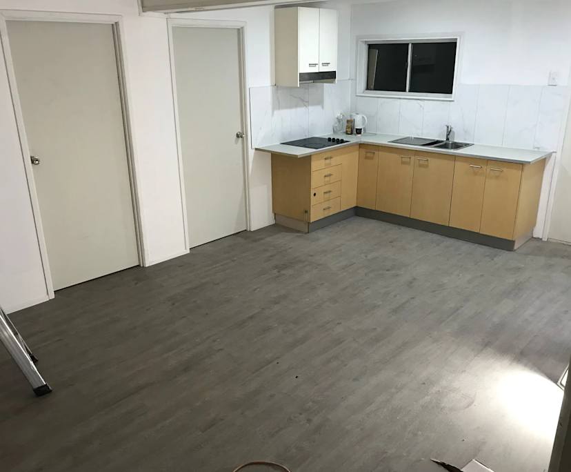 Unfurnished room with own bathroom