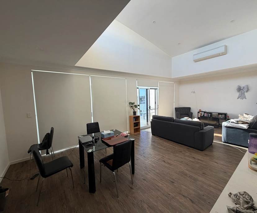 $450, Flatshare, 3 bathrooms, East Perth WA 6004