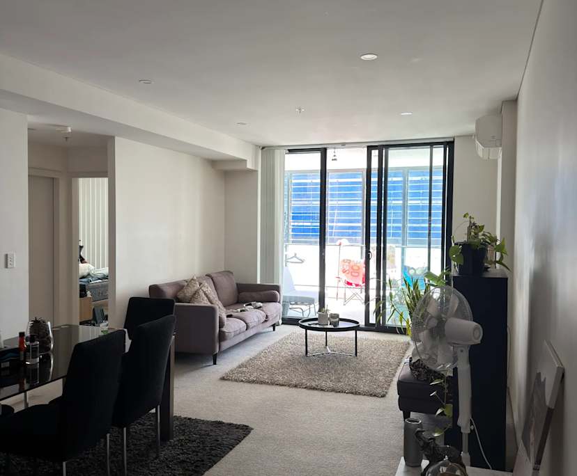 Furnished room with own bathroom