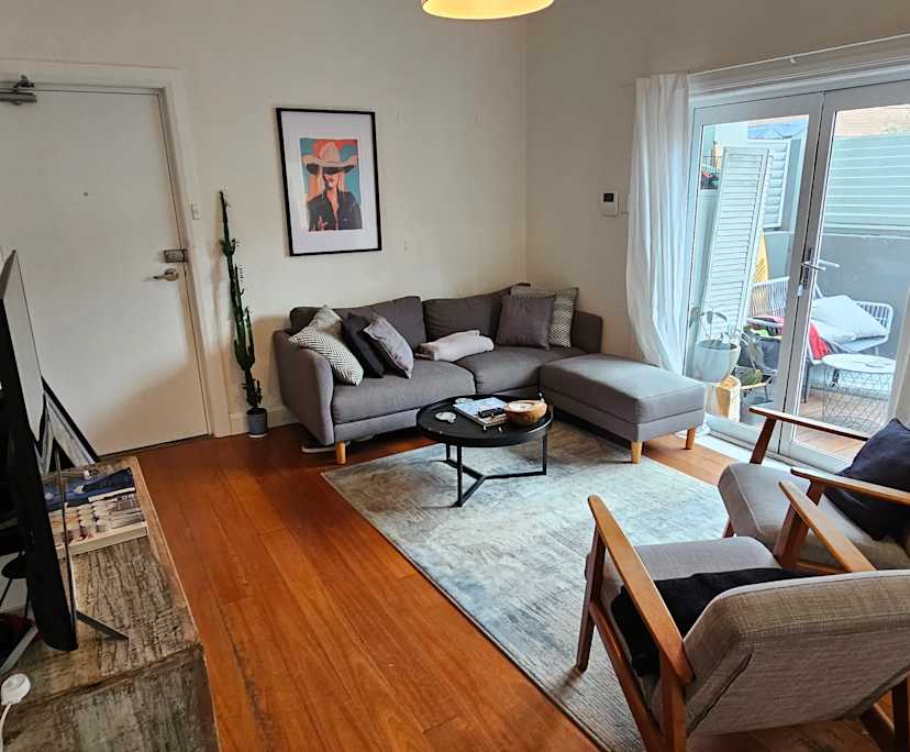 Unfurnished room in a flatshare