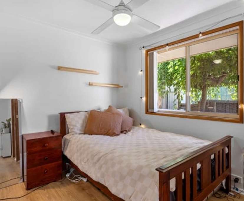 $250, Share-house, 3 bathrooms, Seaford Rise SA 5169