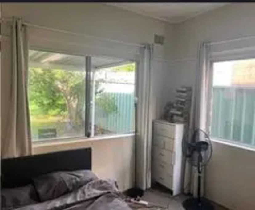 $330, Share-house, 3 bathrooms, Freshwater NSW 2096