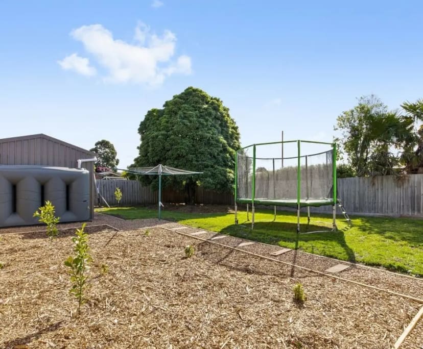 Whole Property for Rent in Bell Post Hill, Geelong
