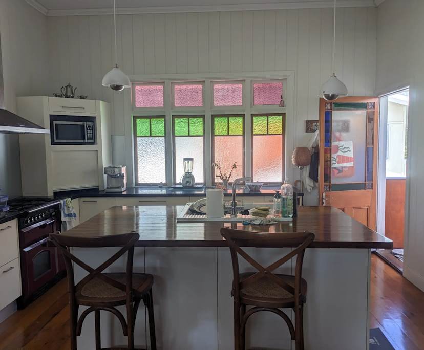 $280, Student-accommodation, 3 bathrooms, Greenslopes QLD 4120