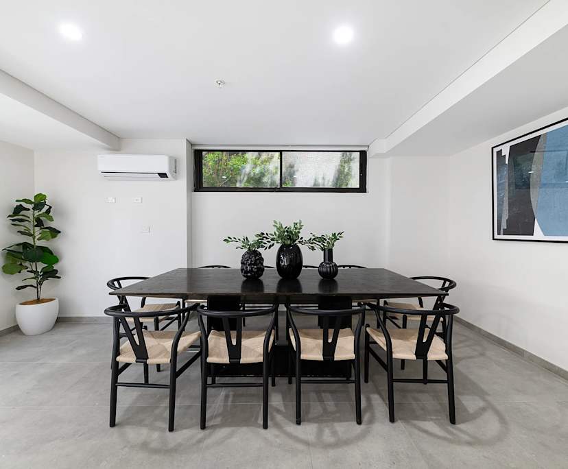 $575, Studio, 1 bathroom, Homebush West NSW 2140