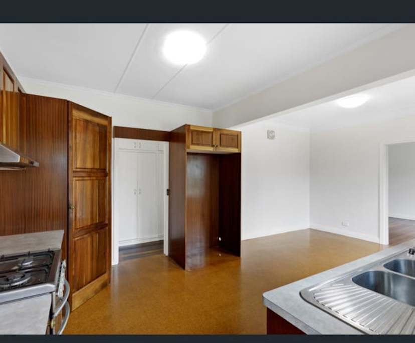Unfurnished room in a share house