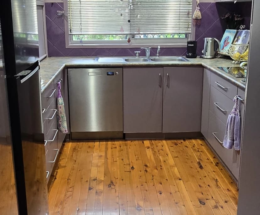 $300, Homestay, 1 bathroom, Darling Heights QLD 4350