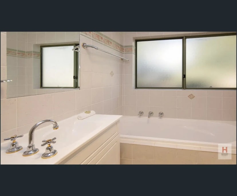 propertyImage