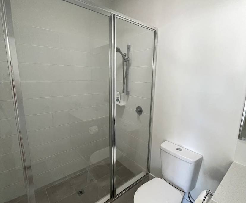 $350, Share-house, 3 bathrooms, Kingsley WA 6026