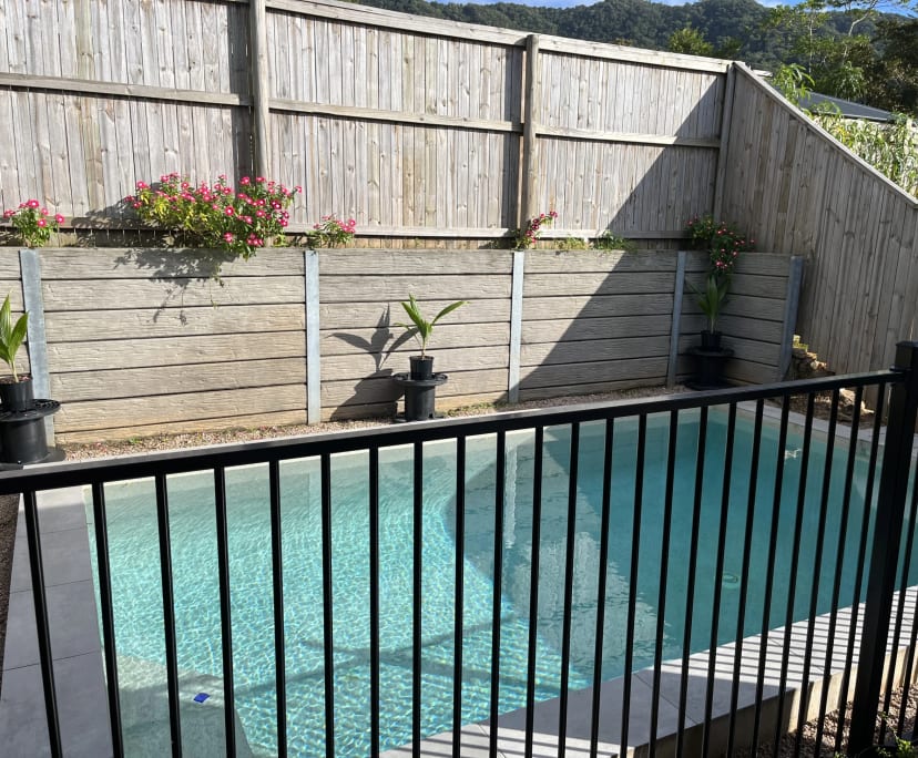 $300, Share-house, 2 rooms, Bentley Park QLD 4869, Bentley Park QLD 4869