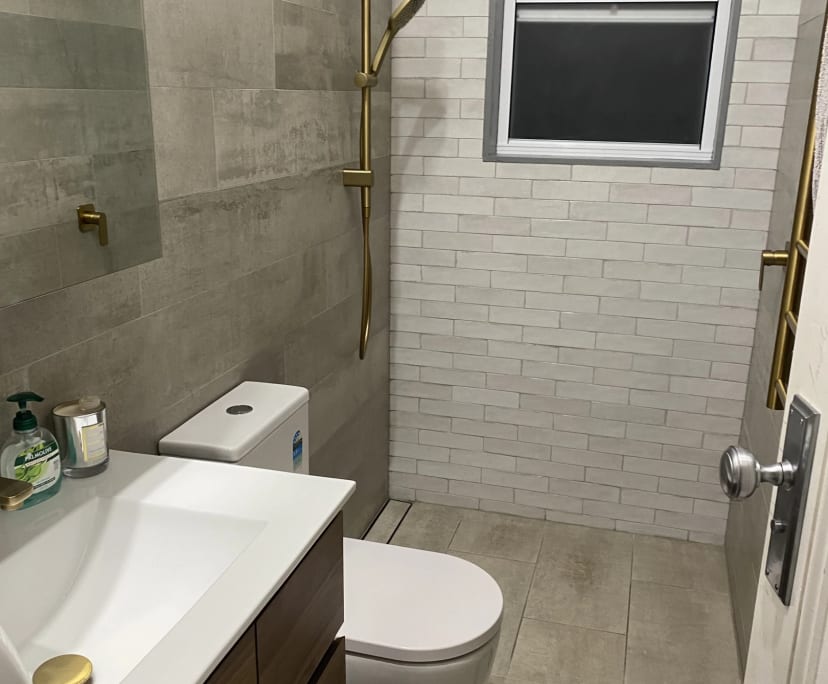 $550, Student-accommodation, 3 bathrooms, Kensington NSW 2033