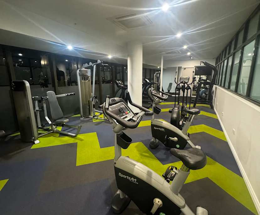 $300, Flatshare, 3 bathrooms, Mascot NSW 2020