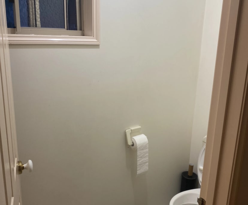 $300, Flatshare, 2 bathrooms, Dandenong VIC 3175