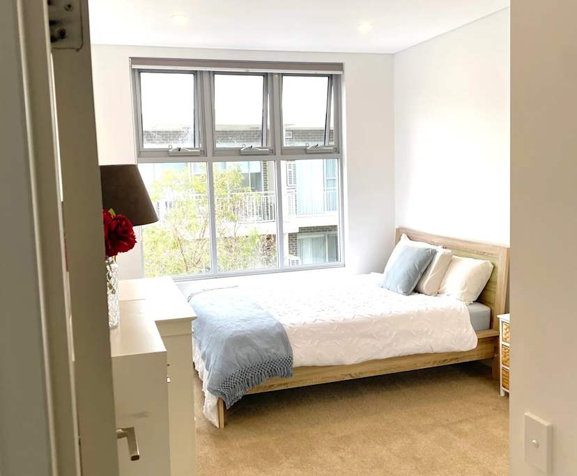 $350, Flatshare, 2 bathrooms, North Kellyville NSW 2155