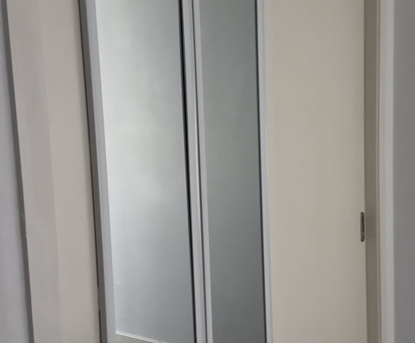 Unfurnished room with own bathroom