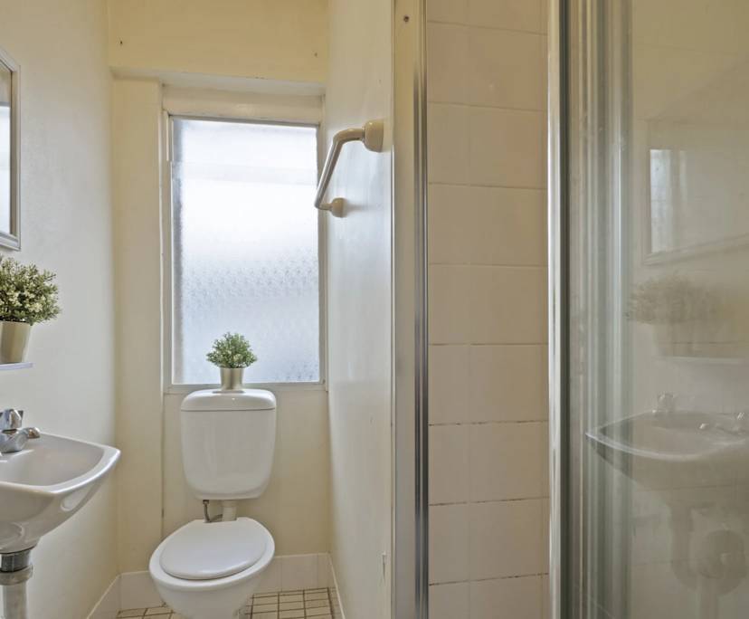 $350, Share-house, 6 bathrooms, Neutral Bay NSW 2089