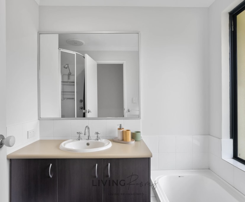 Room for Rent in Tapping, Perth | $250, Furnished, S... | Flatmates.com.au