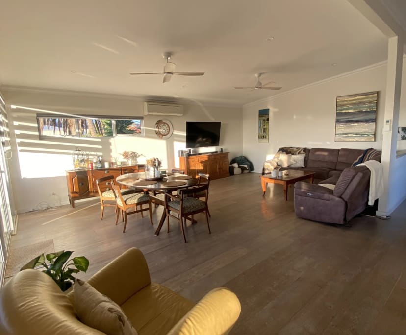 Furnished room in a share house
