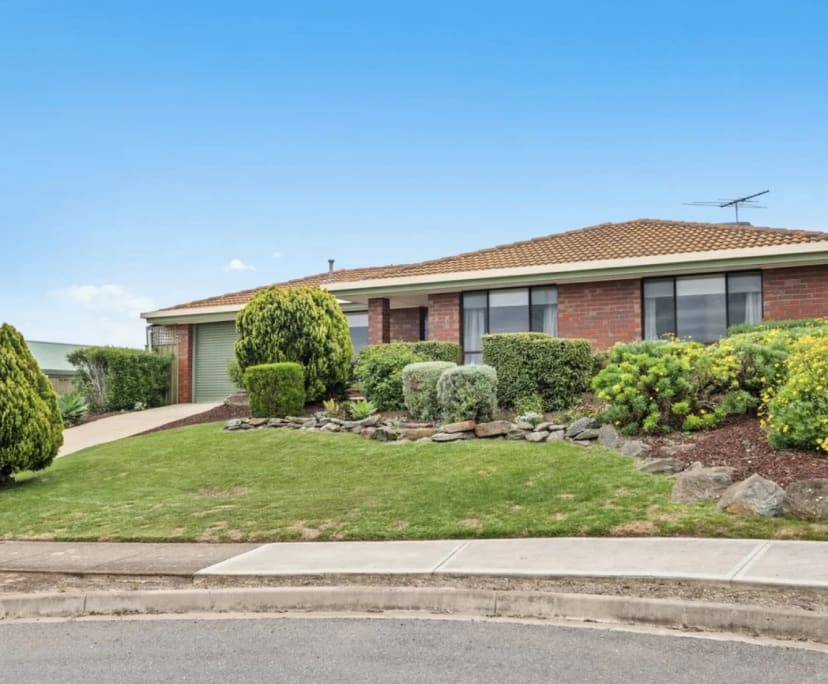 Room in a share house