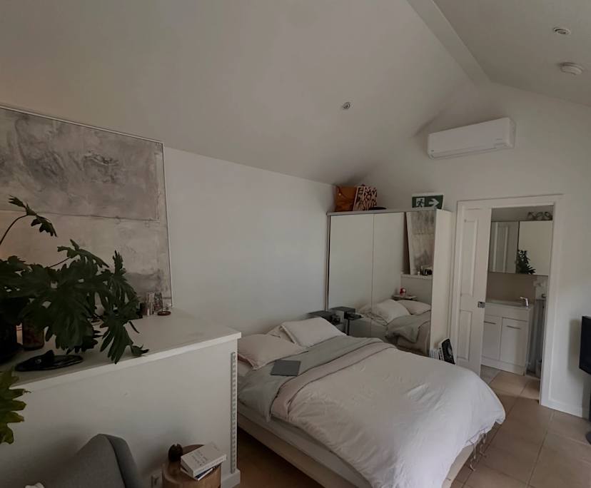 propertyImage