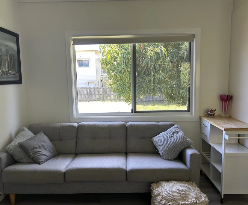 $450, Granny-flat, 1 bathroom, Hermit Park QLD 4812