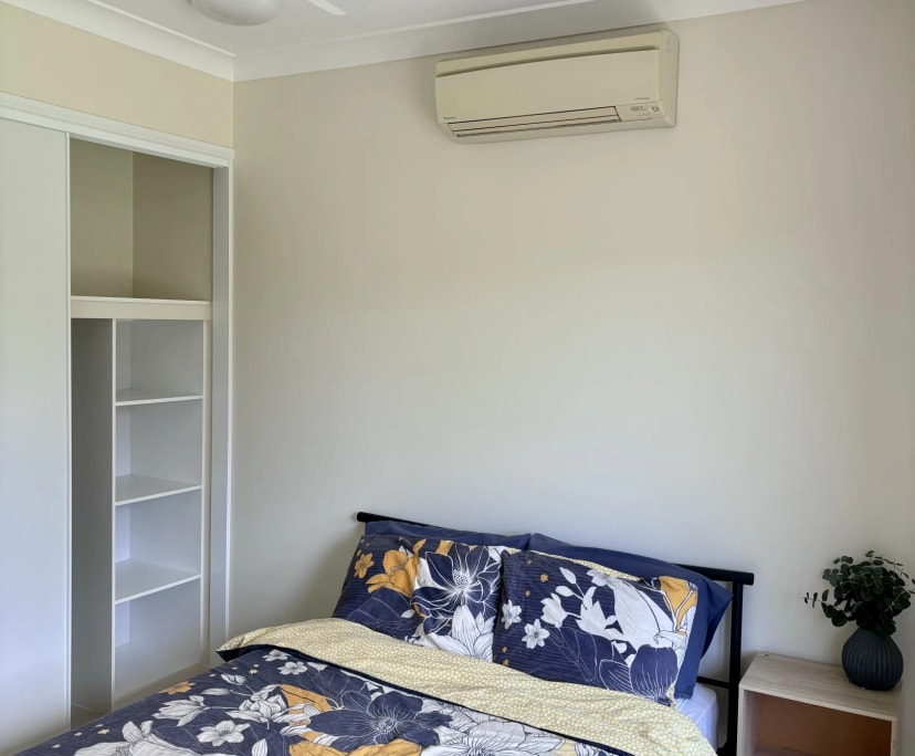 $250, Share-house, 4 bathrooms, Kirwan QLD 4817