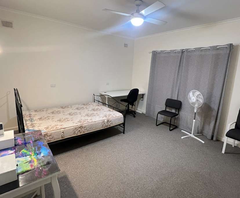 $200-230, Share-house, 2 rooms, Windsor Gardens SA 5087, Windsor Gardens SA 5087